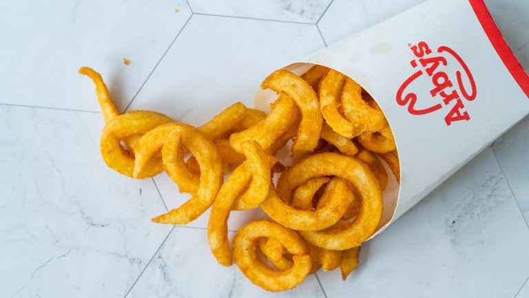Arby’s Curly Fries: Flavor, Crunch, and Everything You Need to Know